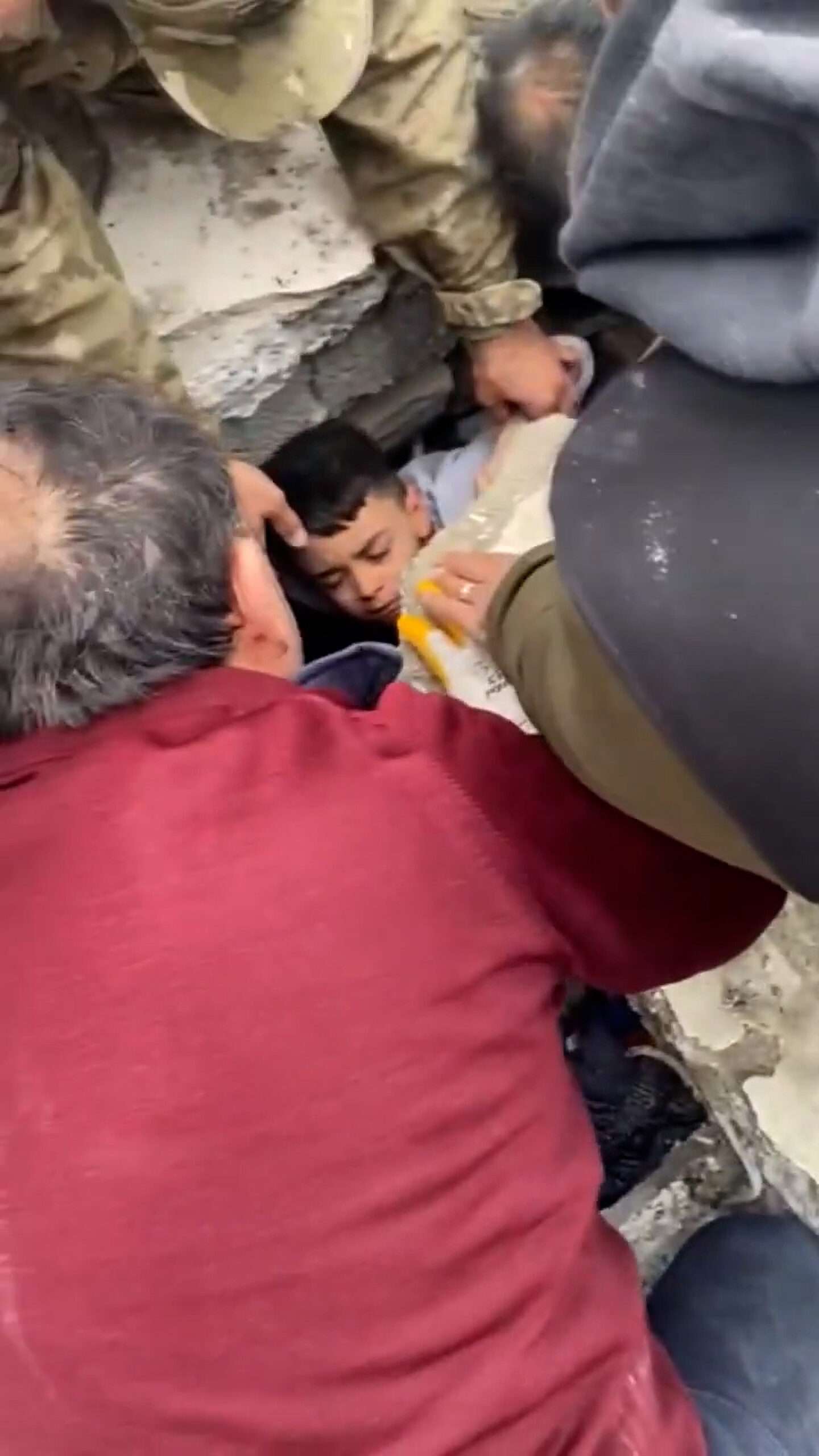 Read more about the article TURKEY EARTHQUAKE: People Cheer As Little Boy Is Pulled From The Rubble