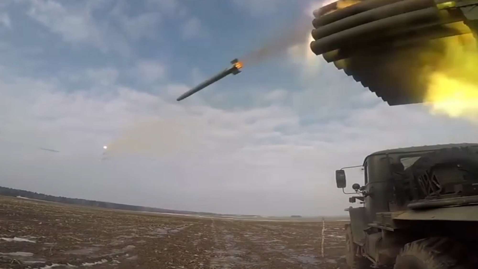 Read more about the article Russia Says It Has Fired Rockets At Ukrainian Positions Using ‘Grad’ Multiple Launch Rocket Vehicles