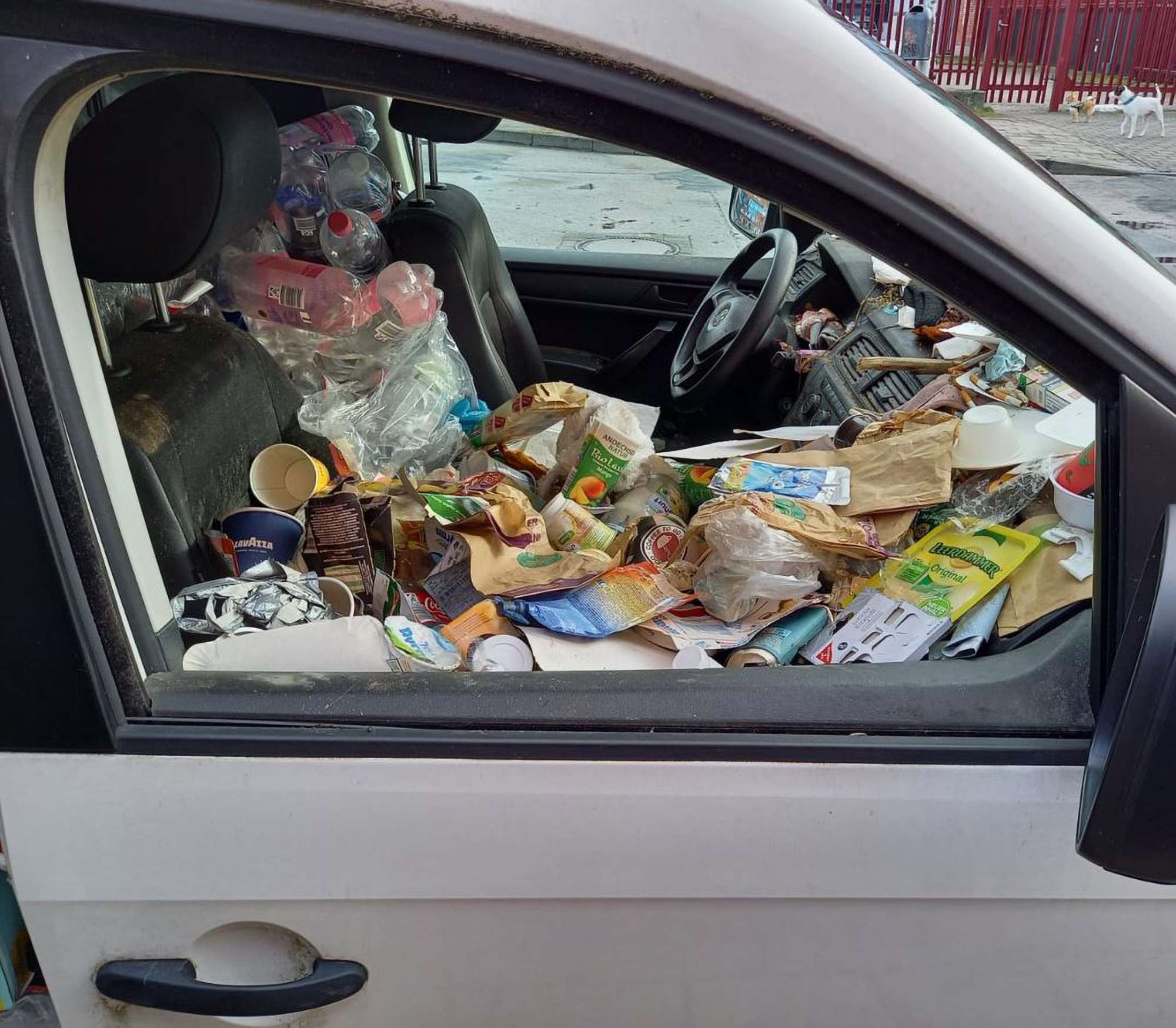 Read more about the article Police Nick Driver Over Car Full Of Takeaway Trash