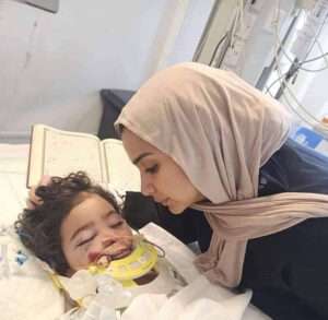 Read more about the article Egyptian Influencer Loses Toddler Son After Car Accident