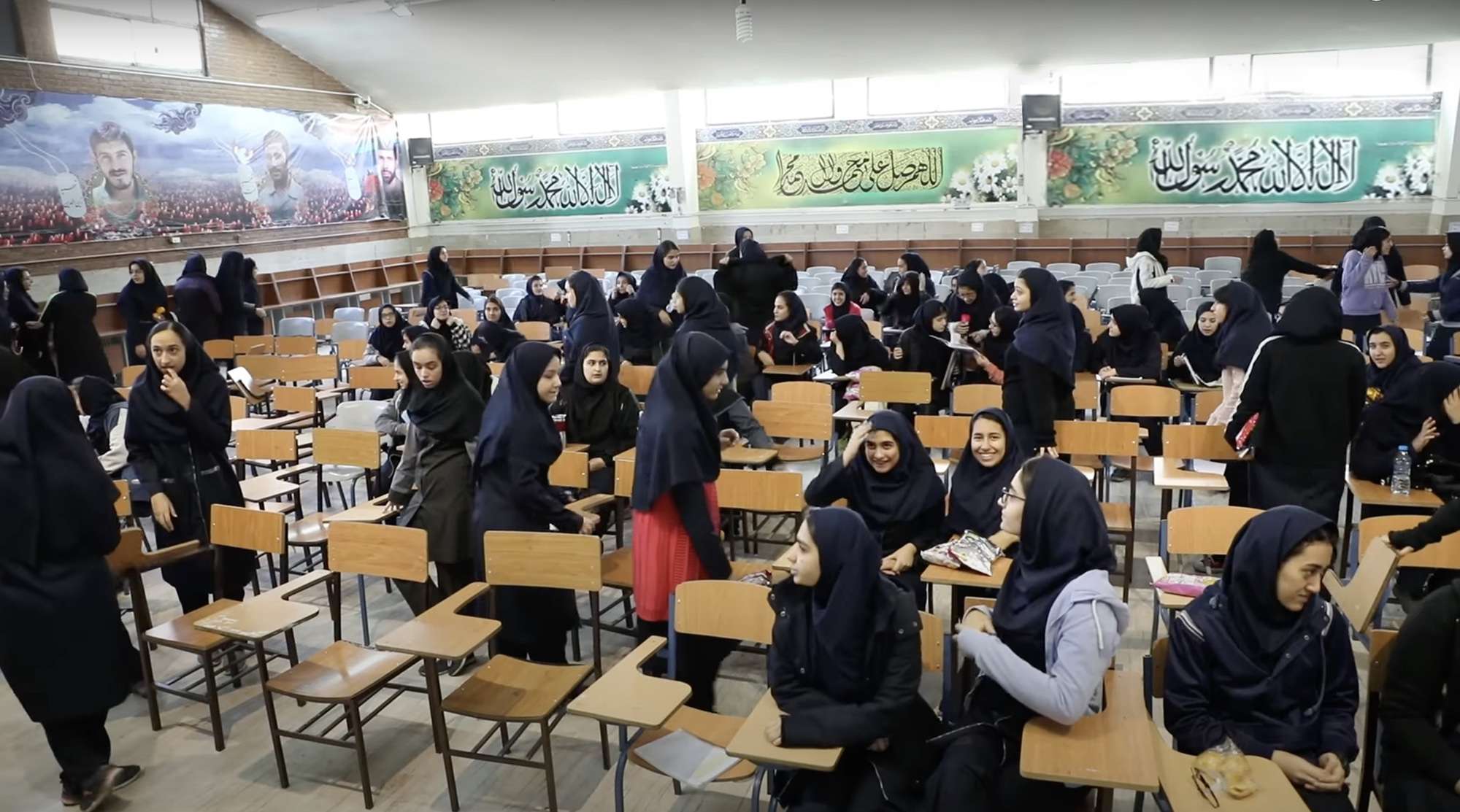 Read more about the article Hundreds Of Female Students Allegedly Poisoned In Iranian Schools To Stop Them Going To Class