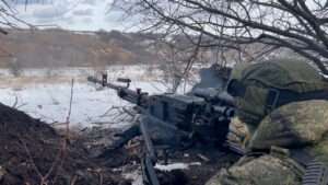 Read more about the article Russia Says Its Paratroopers Repelled Ukrainian Push Using Grenade Launchers And Heavy Machine Guns