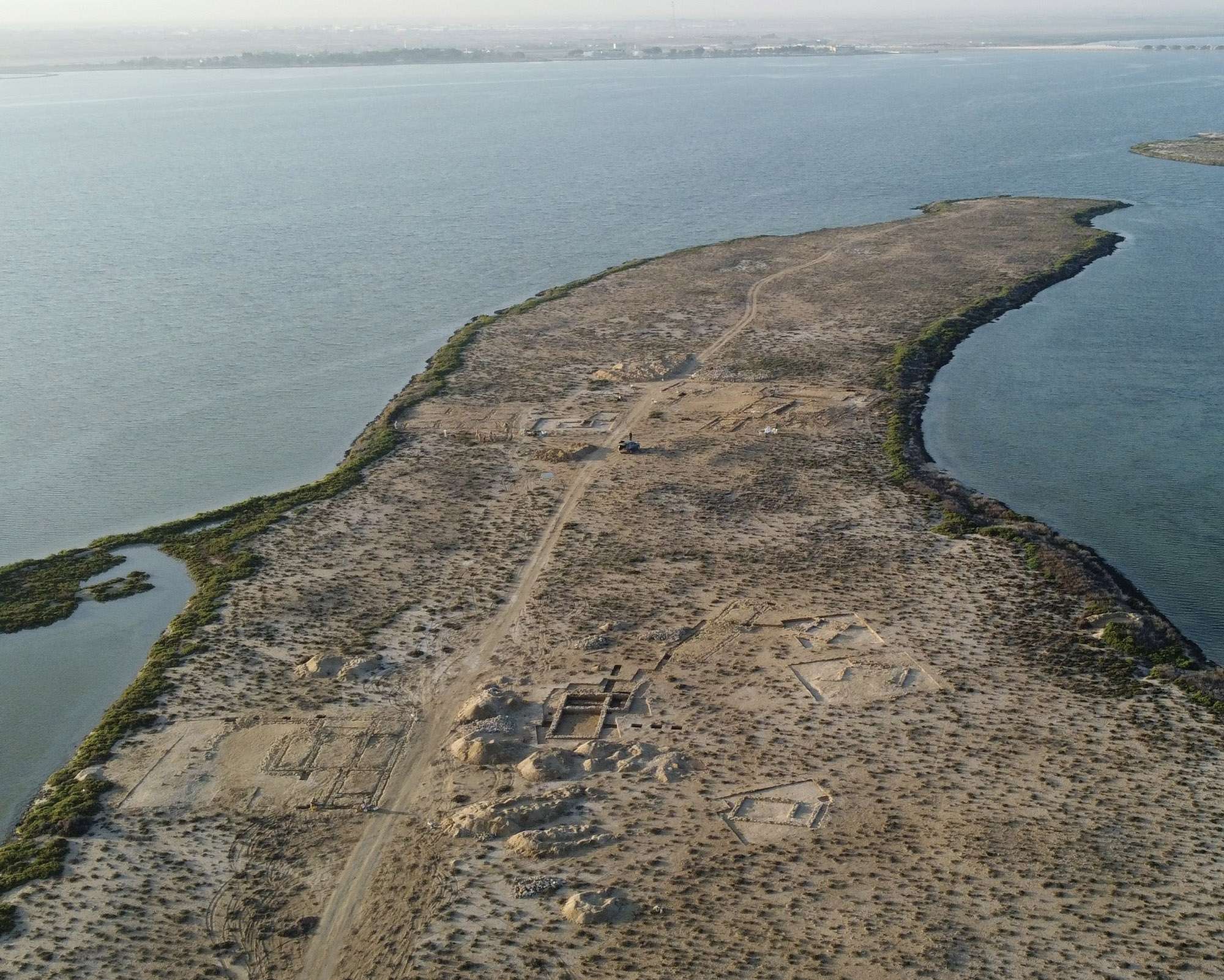 Read more about the article  Scientists Discover Gulf’s Oldest Known Pearl Diving Town