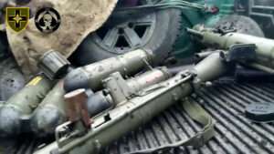 Read more about the article  Ukrainian Soldiers Fire Rocket-Propelled Grenades At Russian Troops In Bakhmut