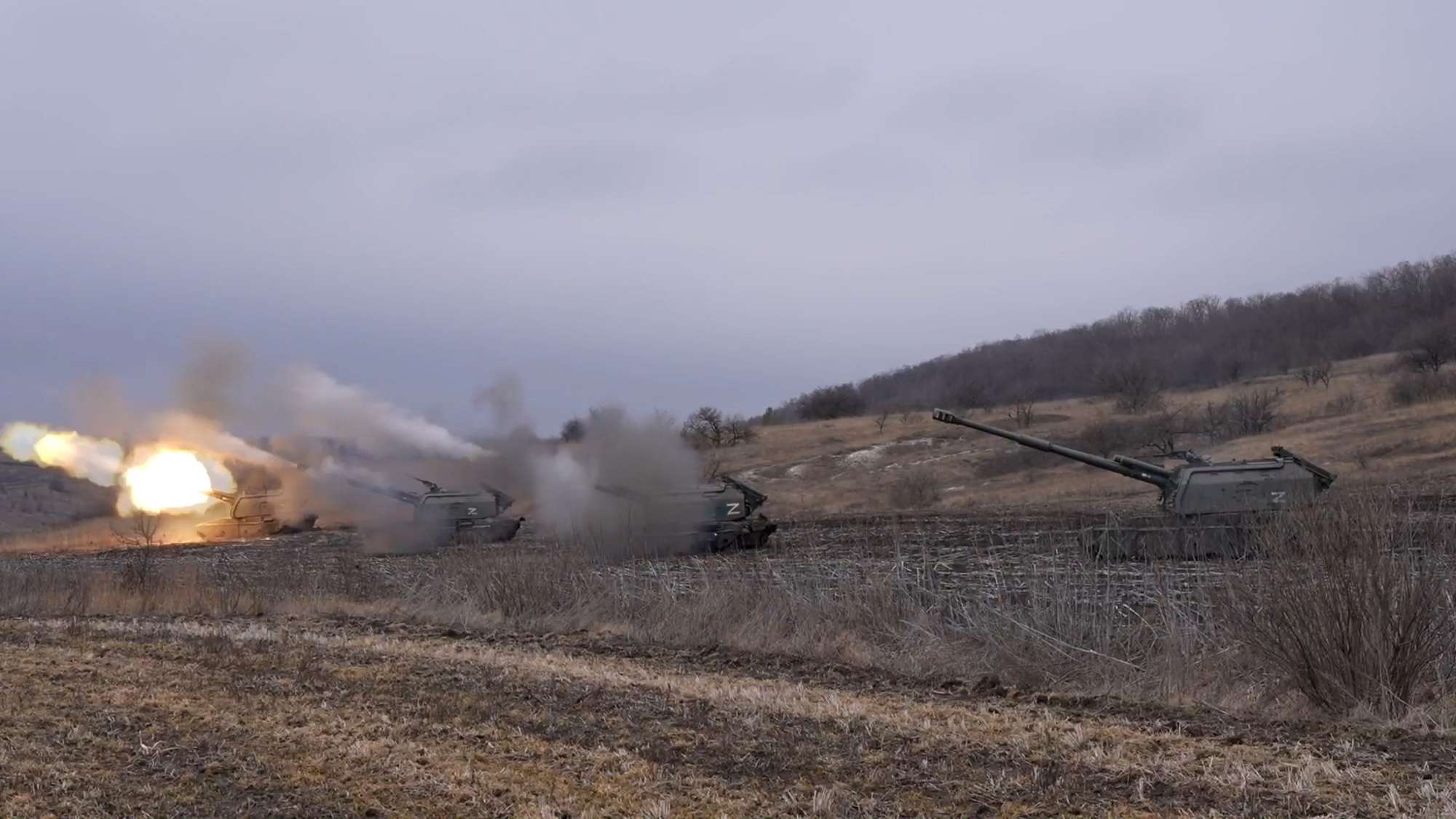 Read more about the article Russia Says Its Msta-S Self-Propelled Artillery Fired At Ukrainian Military Positions