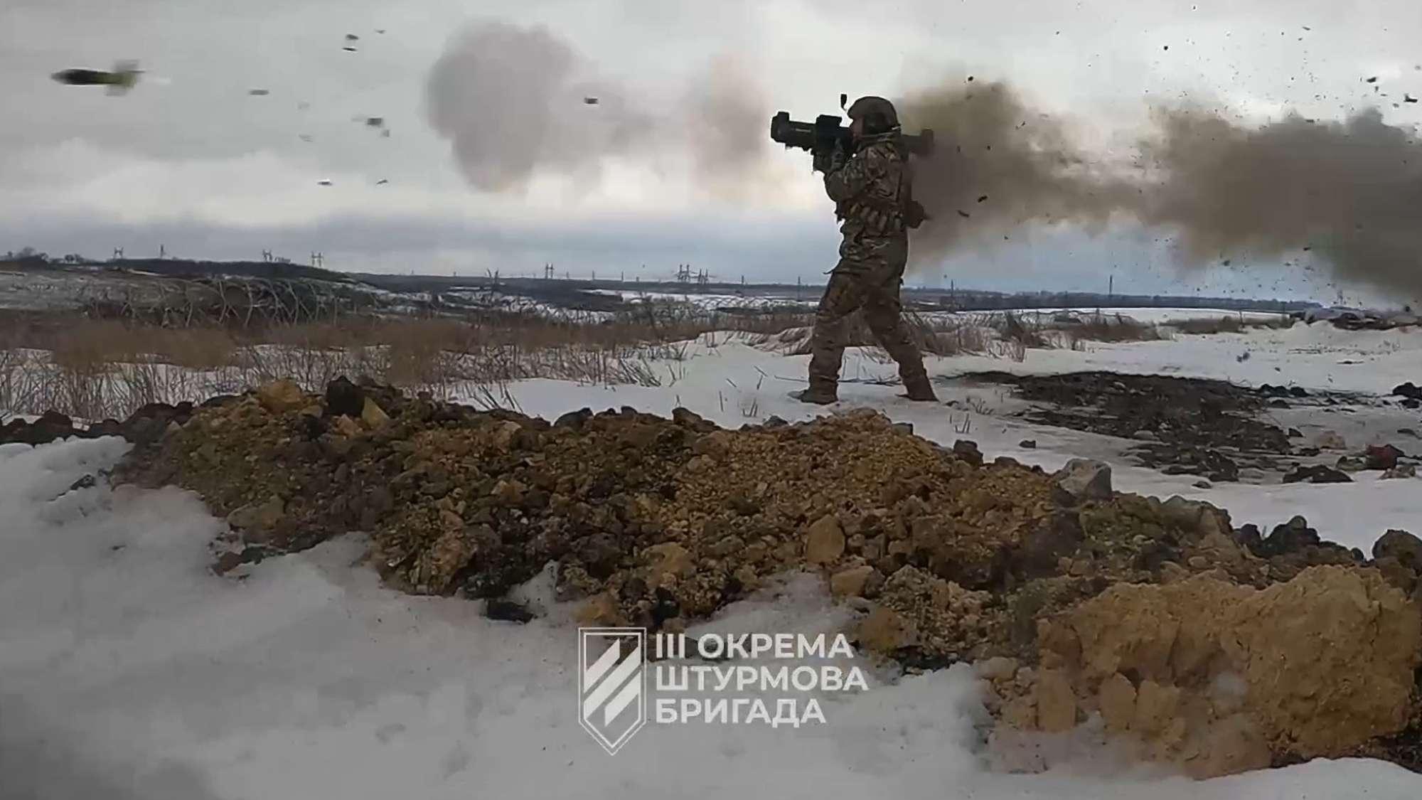 Read more about the article Ukrainian Soldiers Fire On Russian Positions With SPG-9, Rocket Launcher And Heavy Machine Guns In Bakhmut