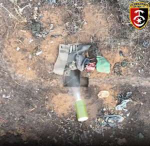 Read more about the article Russian Soldier Tries To Throw Ukrainian Drone Bomb Out Of Dugout But It Explodes