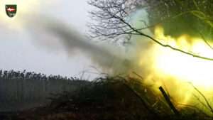 Read more about the article Moment Ukrainian Artillery Destroys Convoy Of Russian Military Vehicles