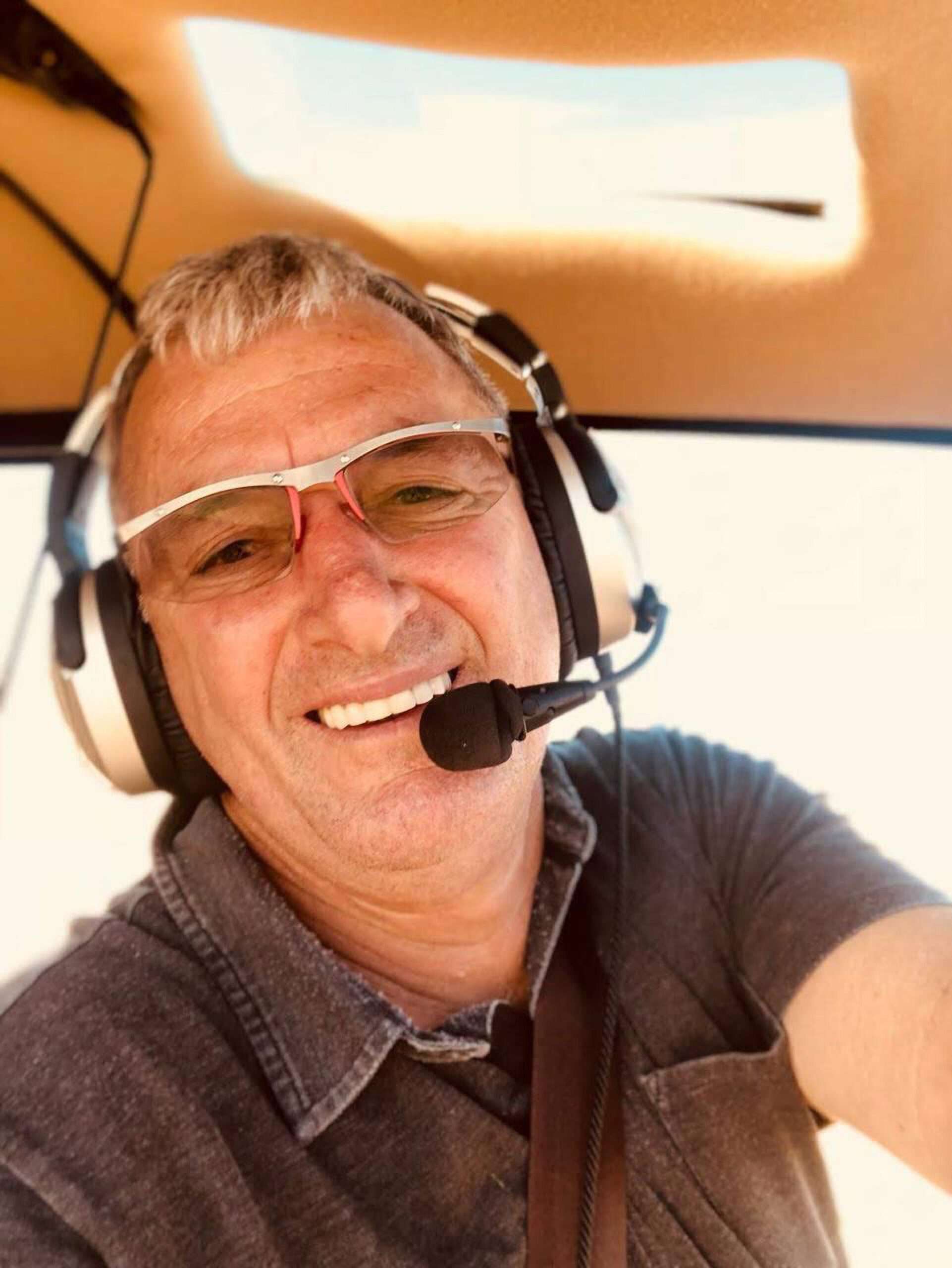 Read more about the article Experienced Pilot And Dad Of Four Dies In Chopper Smash After Hitting Power Lines