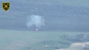 Read more about the article Ukrainian Artillery Destroys Russian Self-Propelled Gun And Military Truck Near Bakhmut