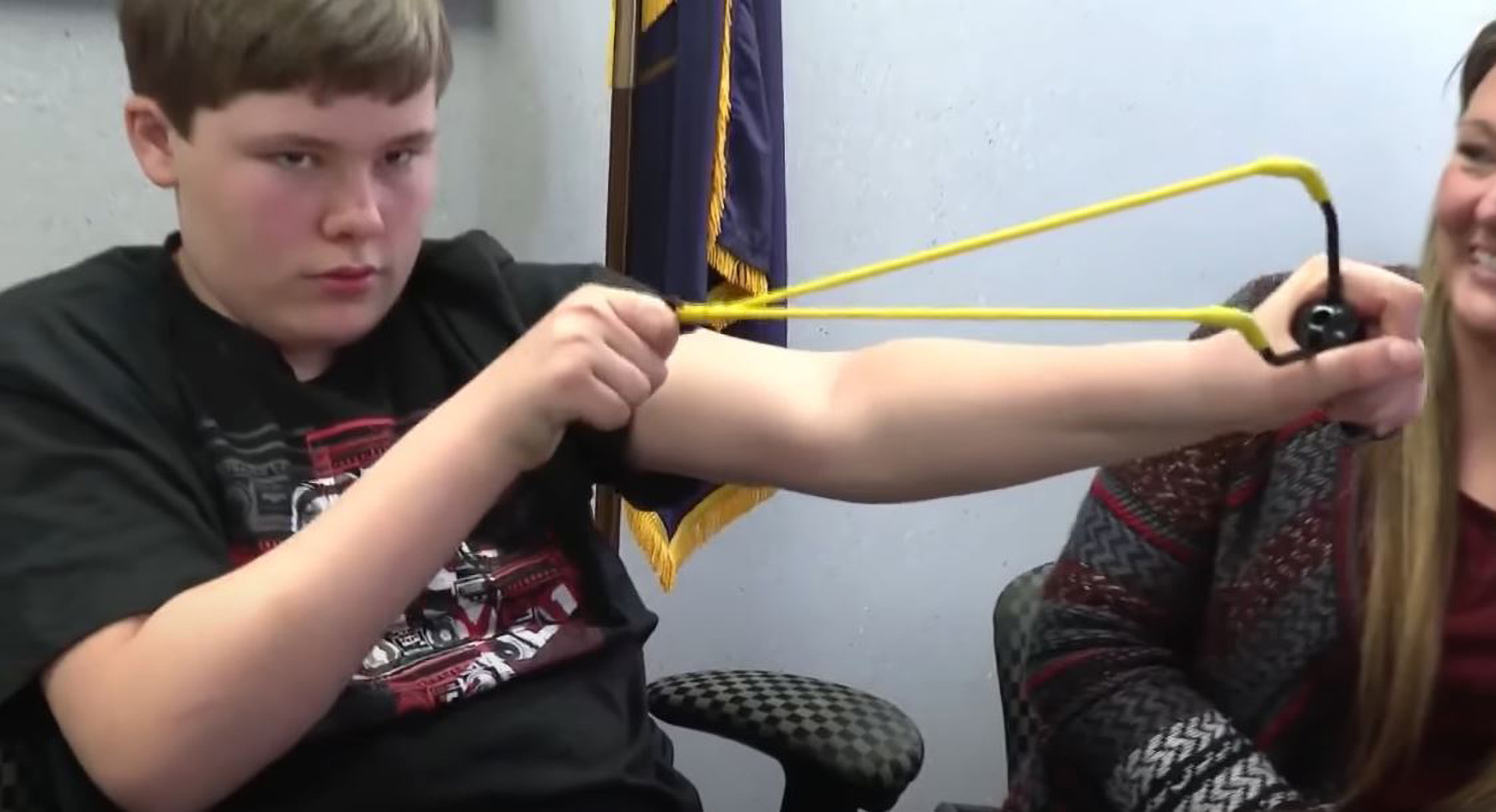 Read more about the article Boy, 13, Uses Catapult To Save His Sister, 8, From Kidnapper
