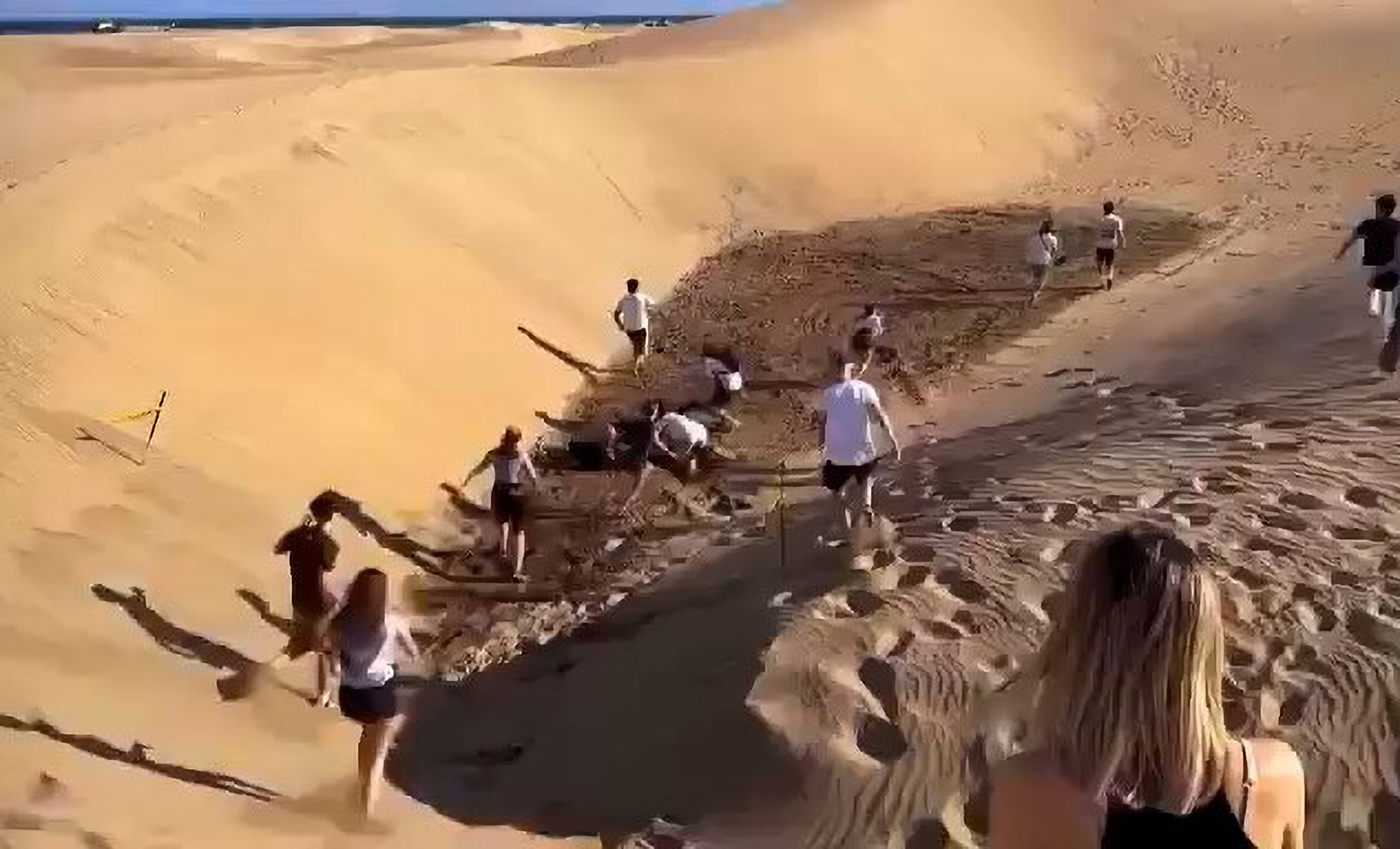 Read more about the article Social Media Stunt Wipes Out Canary Isle’s Stunning Sand Dunes