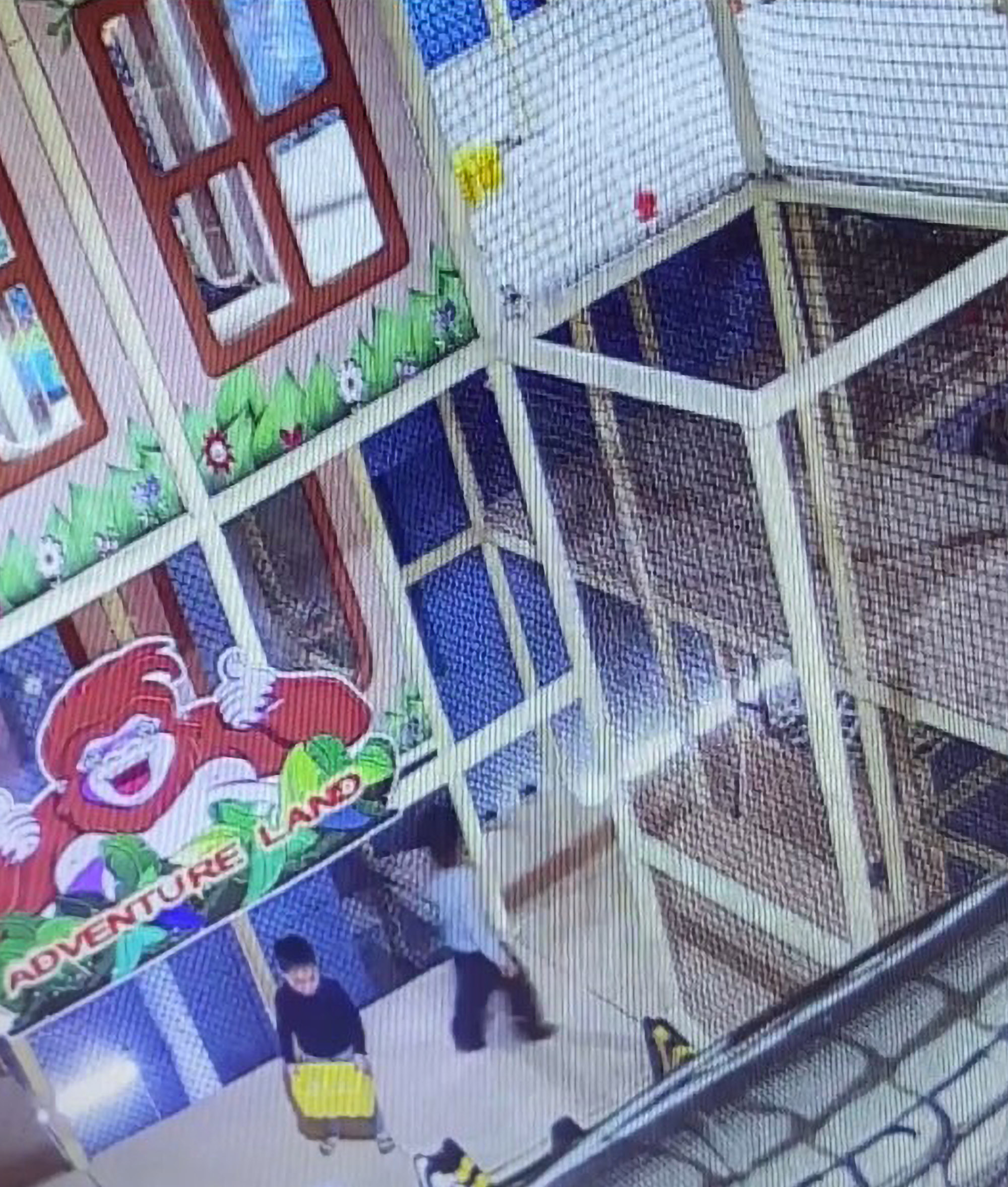 Read more about the article Young Child Drops One Floor Down After Jumping On Unstable Platform In Playground That Gave Way