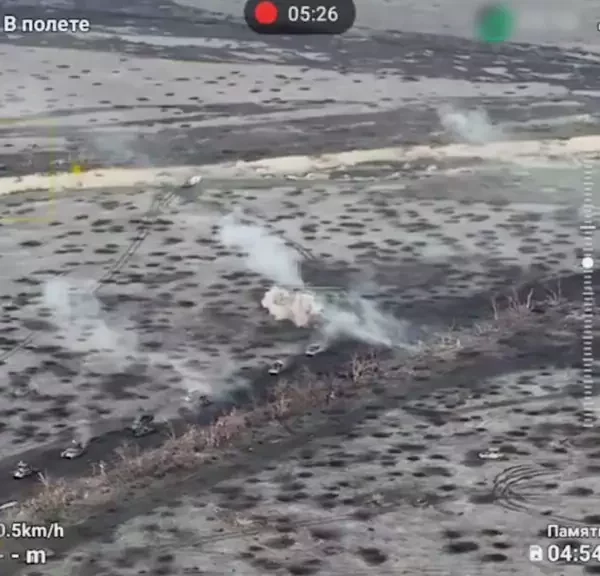 Ukrainian Forces Destroy Column Of Russian Tanks